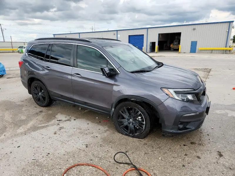 2021 HONDA PILOT SE  