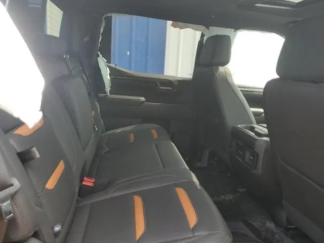 2024 GMC SIERRA K1500 AT4  