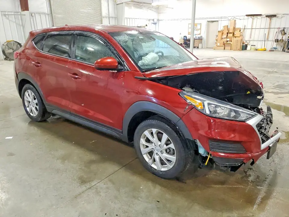 2019 HYUNDAI TUCSON SE  