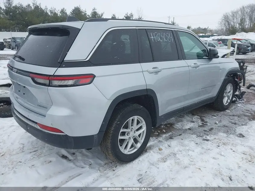 2023 JEEP GRAND CHEROKEE LAREDO X 4X4