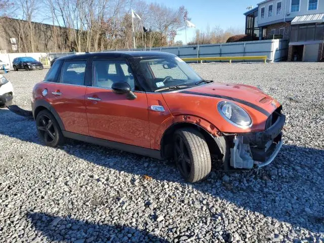 2019 MINI COOPER S  