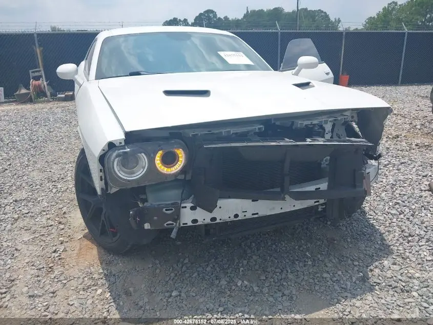 2019 DODGE CHALLENGER SXT