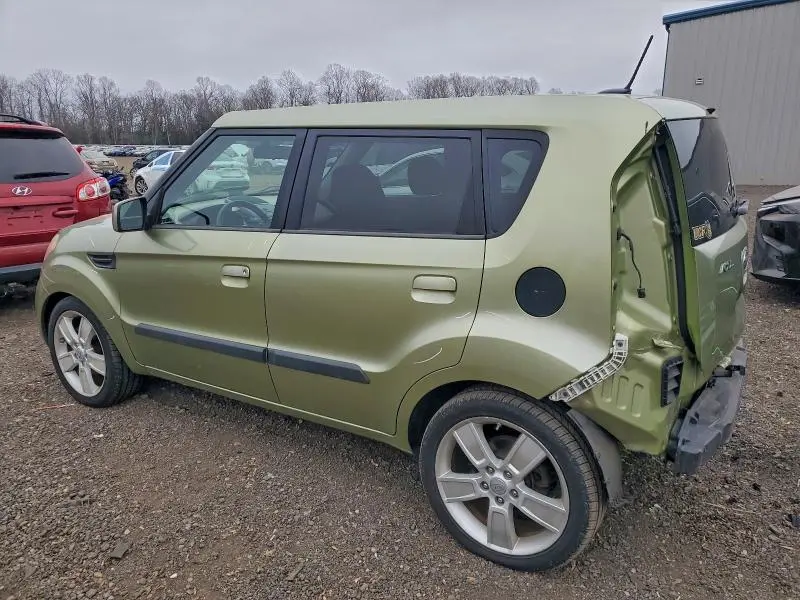 2010 KIA SOUL +  