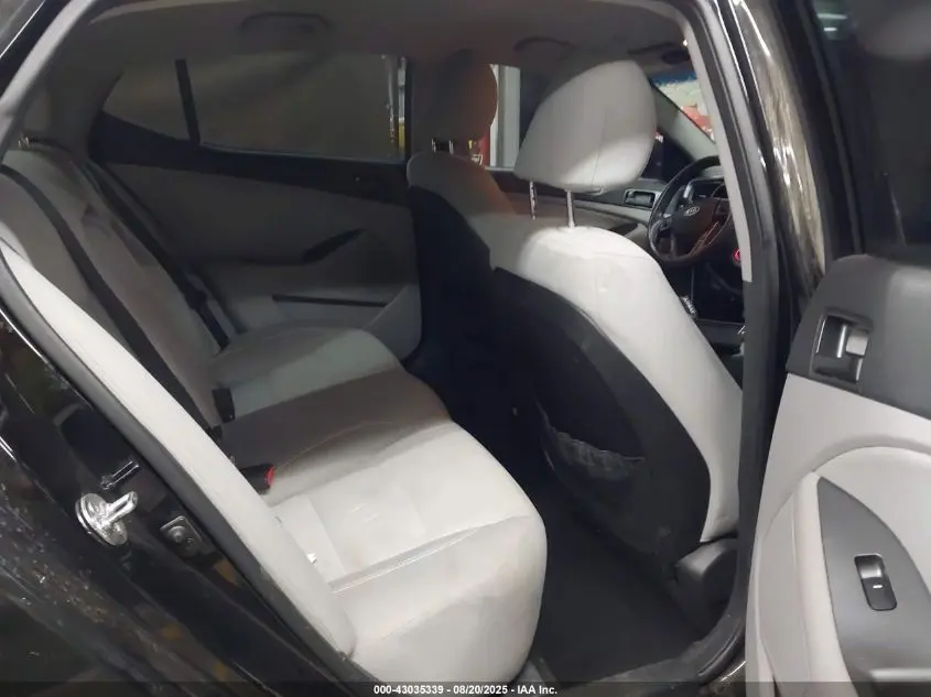2012 KIA OPTIMA LX