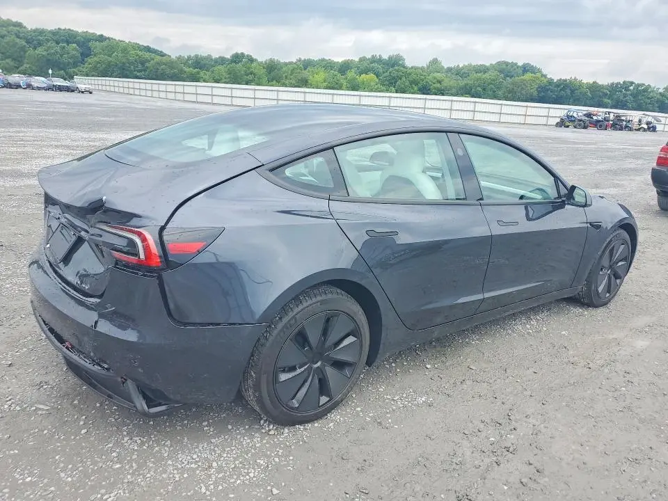 2026 TESLA MODEL 3   