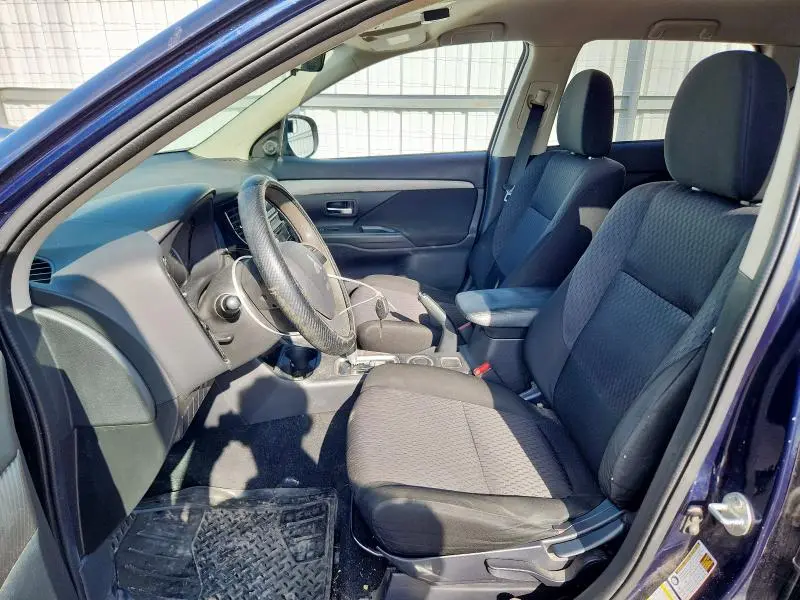 2014 MITSUBISHI OUTLANDER ES  