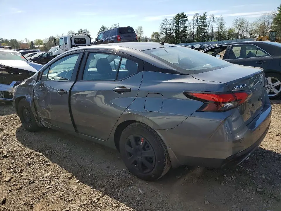 2024 NISSAN VERSA S  