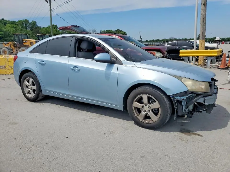 2011 CHEVROLET CRUZE LT  