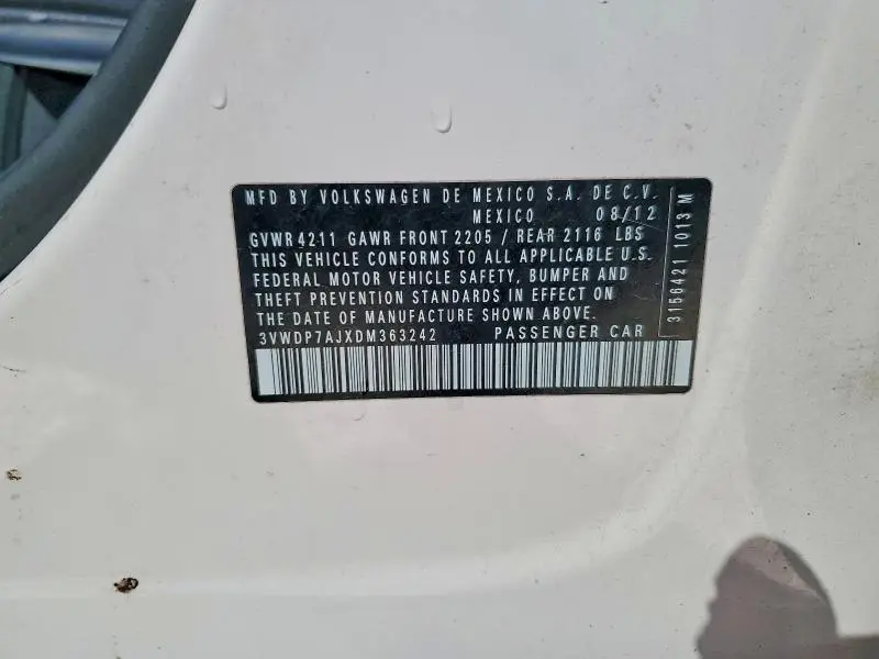 2013 VOLKSWAGEN JETTA SE  