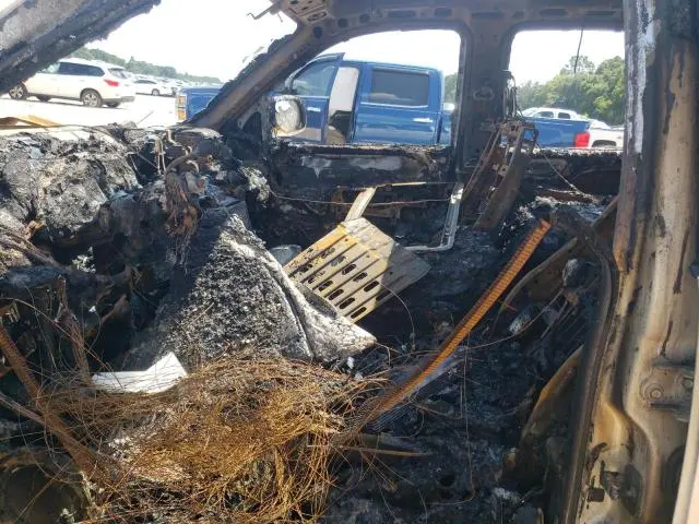 2011 CADILLAC ESCALADE PREMIUM  