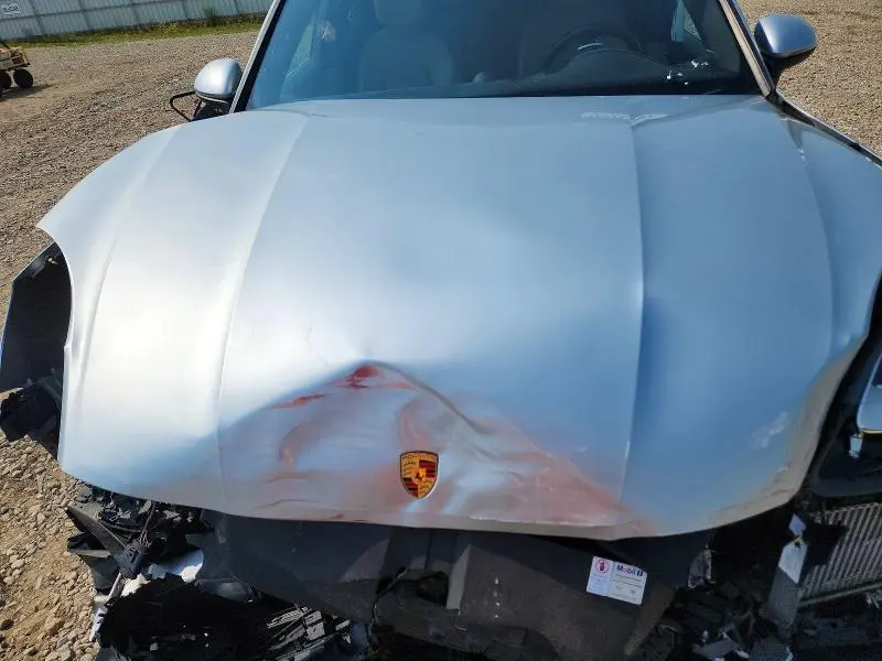 2019 PORSCHE CAYENNE   