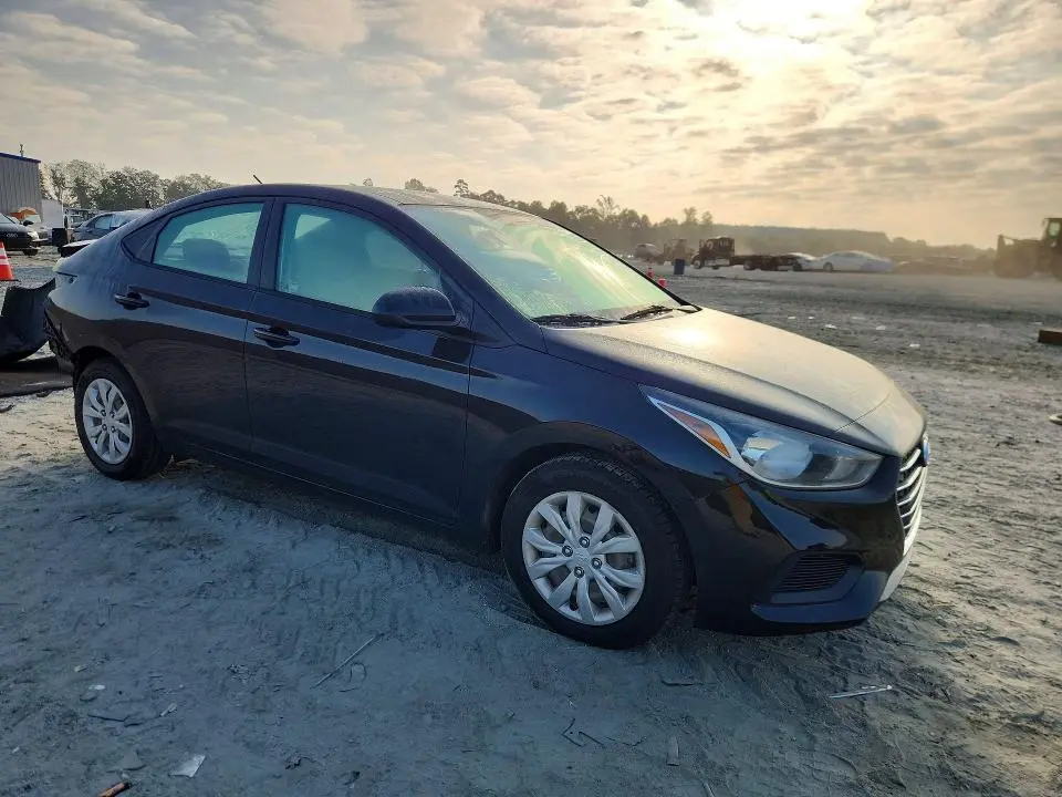 2021 HYUNDAI ACCENT SE  