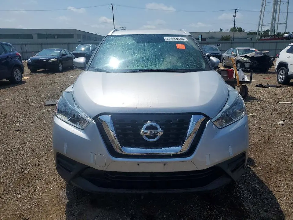 2019 NISSAN KICKS SV  