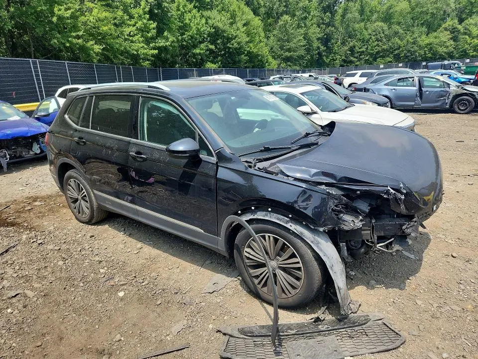 2018 VOLKSWAGEN TIGUAN SE  