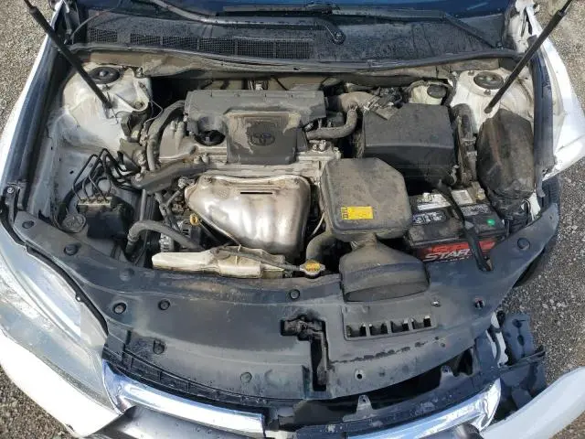 2015 TOYOTA CAMRY LE  