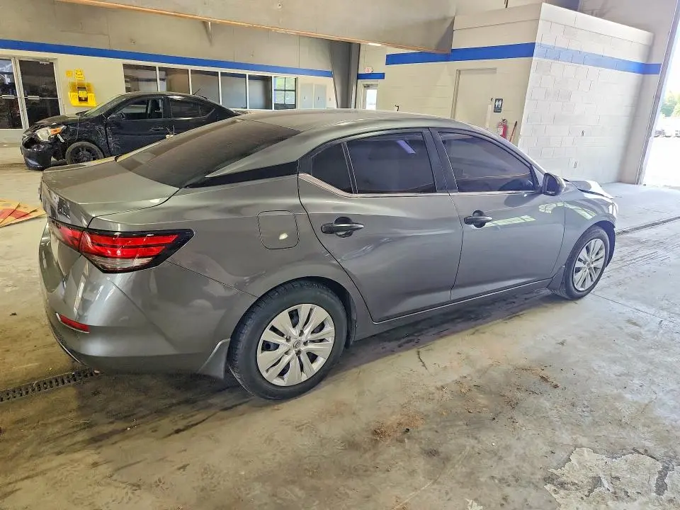 2025 NISSAN SENTRA S  
