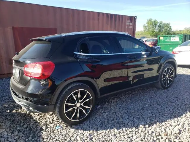 2017 MERCEDES-BENZ GLA 250  