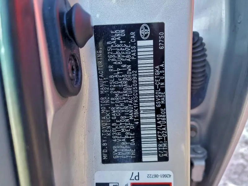 2012 TOYOTA CAMRY SE  