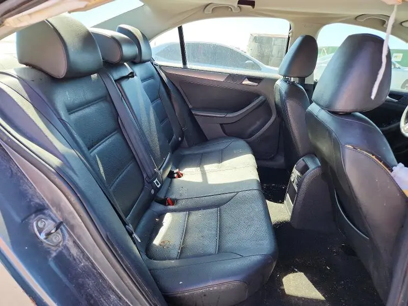 2013 VOLKSWAGEN JETTA TDI  