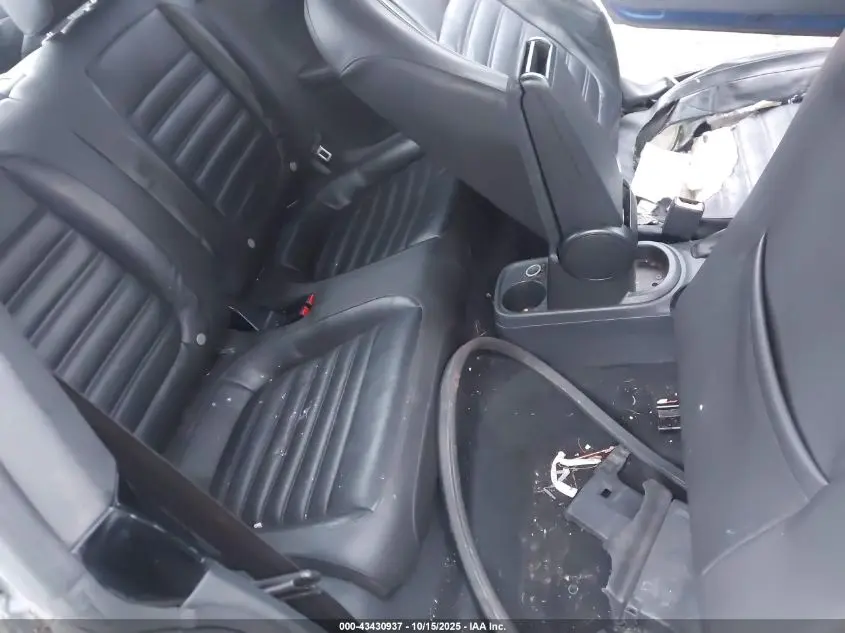 2012 VOLKSWAGEN BEETLE 2.0T TURBO