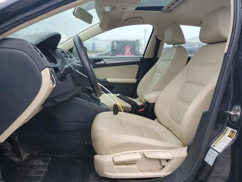2018 VOLKSWAGEN JETTA SE  