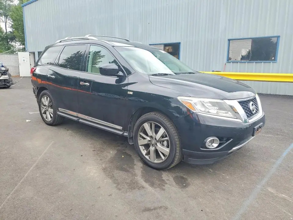 2013 NISSAN PATHFINDER S  