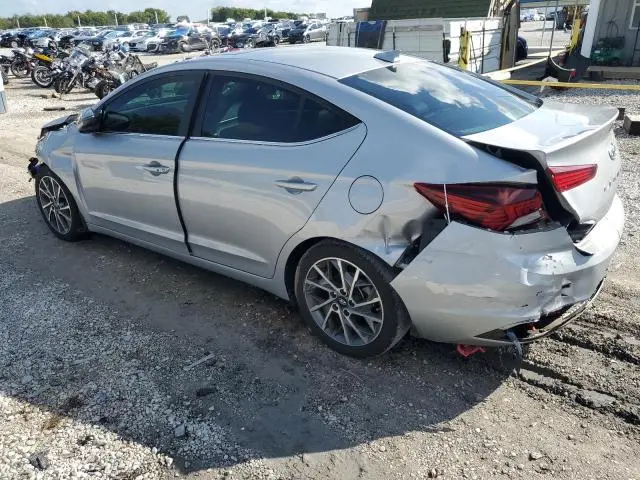 2020 HYUNDAI ELANTRA SEL  