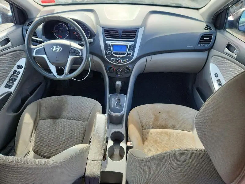 2012 HYUNDAI ACCENT GLS  