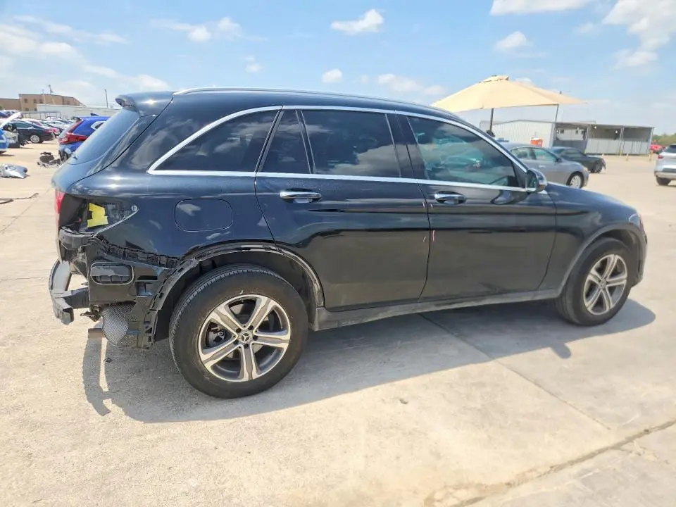 2018 MERCEDES-BENZ GLC 300  