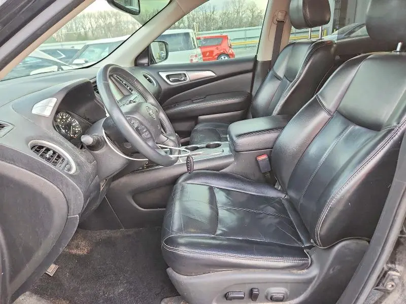 2018 NISSAN PATHFINDER SL  