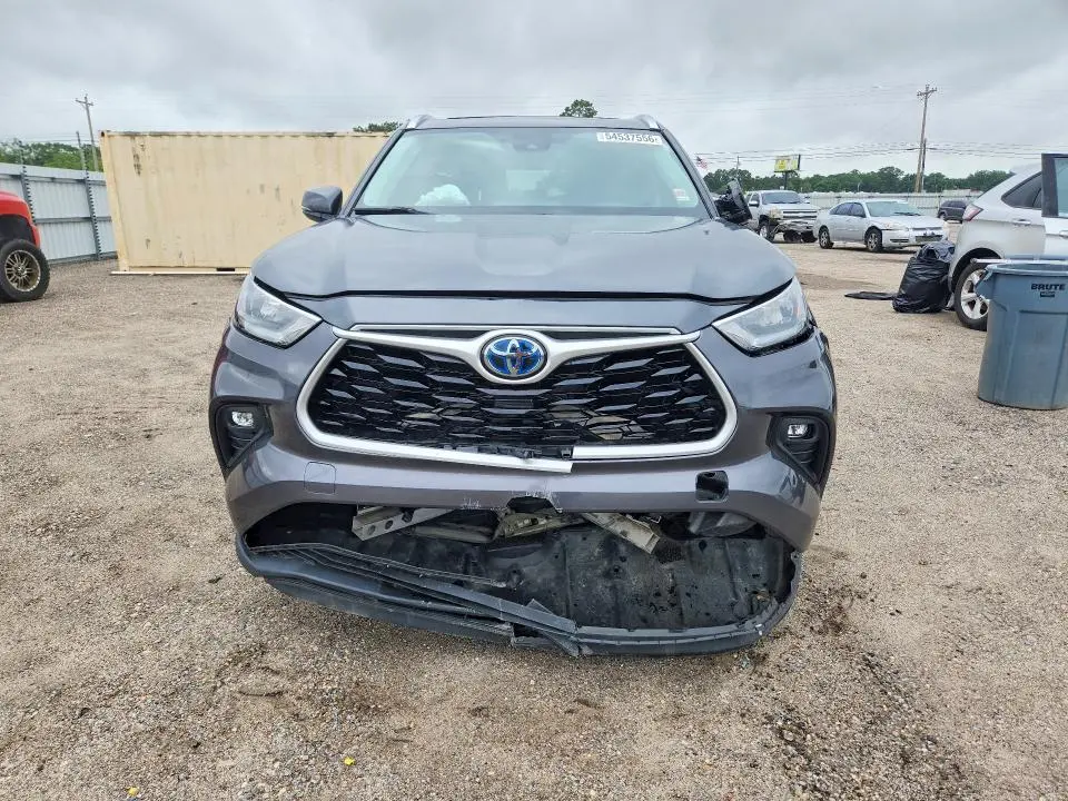 2020 TOYOTA HIGHLANDER HYBRID XLE  
