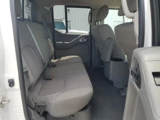2019 NISSAN FRONTIER S  