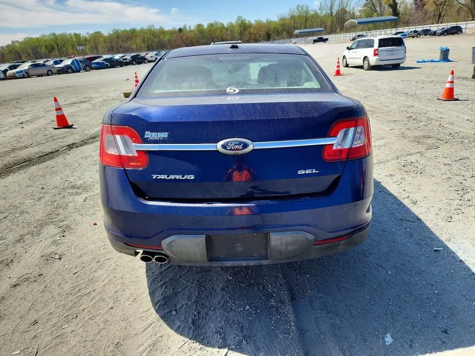 2011 FORD TAURUS SEL  