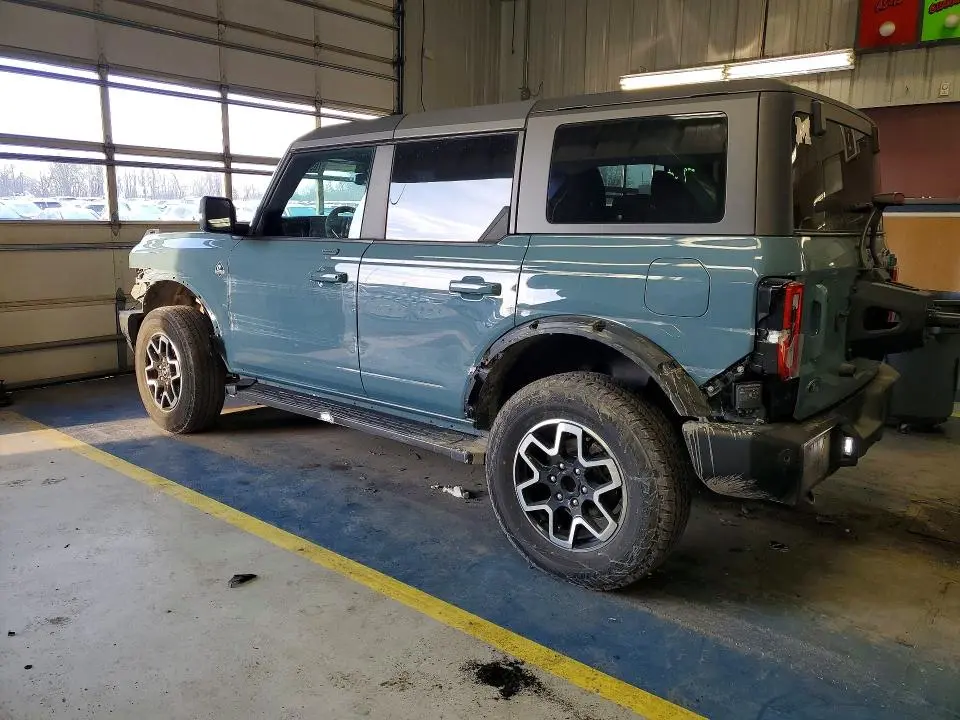 2022 FORD BRONCO BASE  