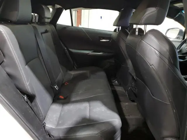2023 TOYOTA VENZA LE  