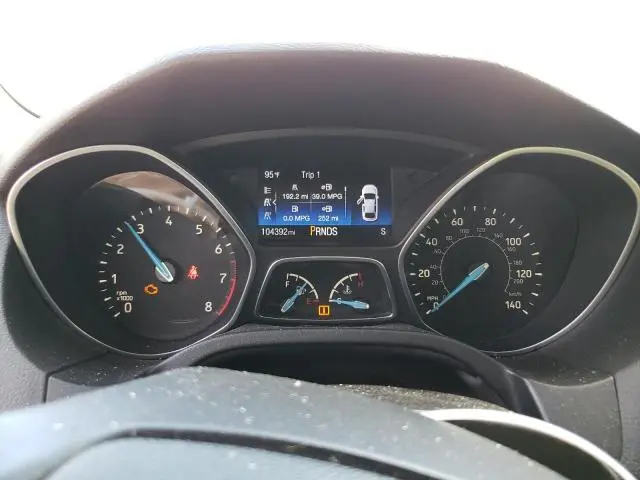 2016 FORD FOCUS SE  
