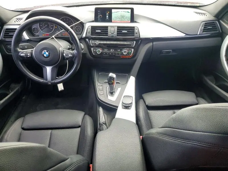2017 BMW 320 I  