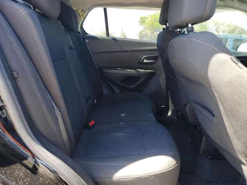 2022 CHEVROLET TRAX LS  
