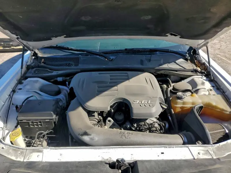 2014 DODGE CHALLENGER SXT  