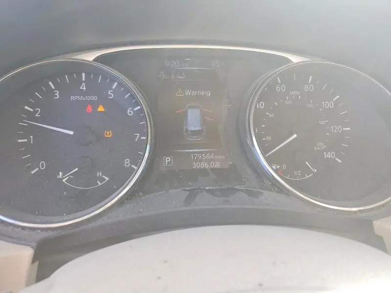 2015 NISSAN ROGUE SL  