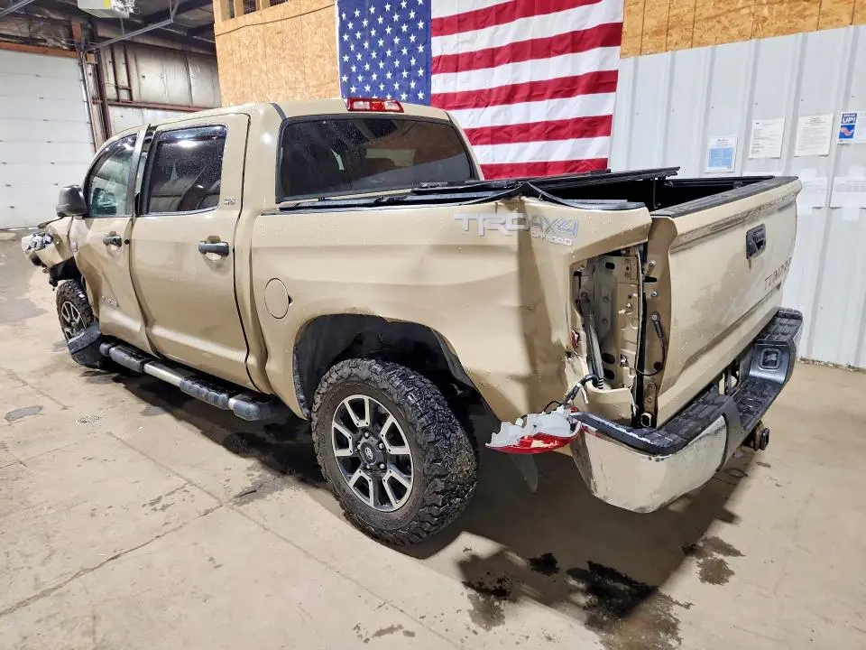 2017 TOYOTA TUNDRA SR5  