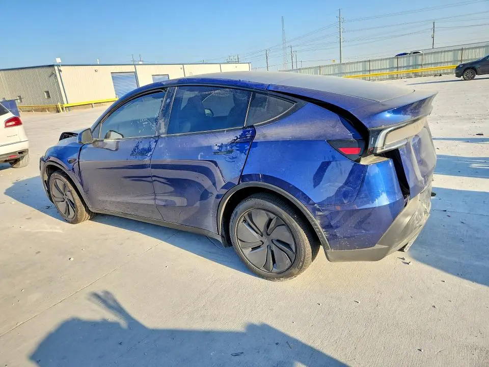 2026 TESLA MODEL Y   