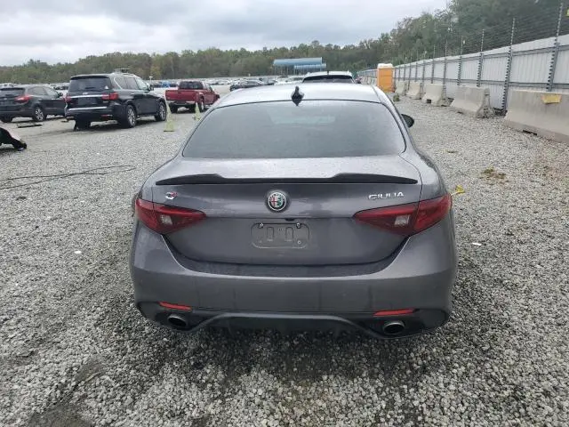 2017 ALFA ROMEO GIULIA TI Q4  
