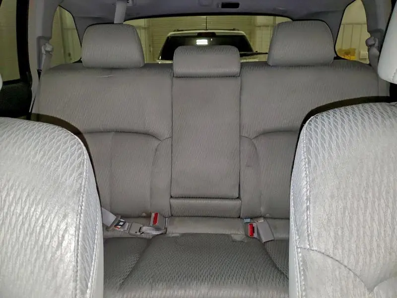 2010 SUBARU OUTBACK 2.5I PREMIUM  