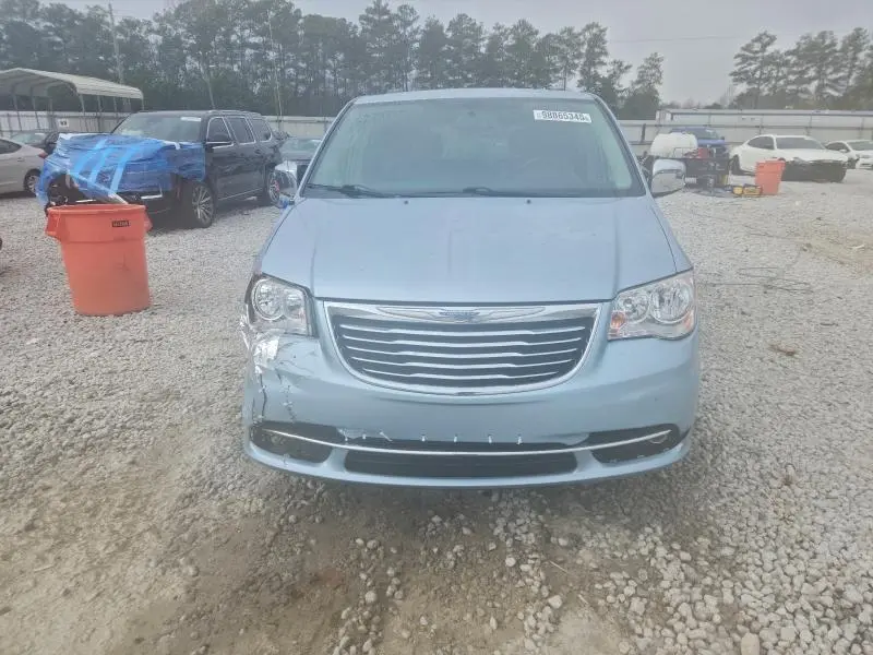 2013 CHRYSLER TOWN & COUNTRY TOURING L  