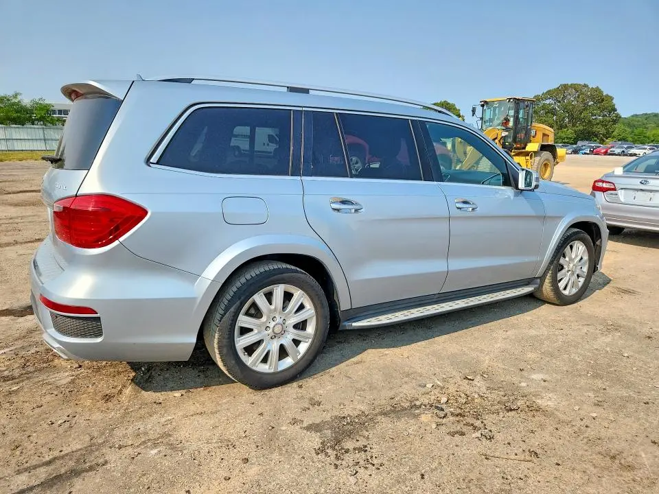 2014 MERCEDES-BENZ GL 550 4MATIC  