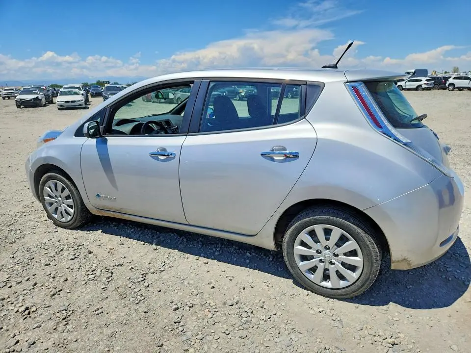 2013 NISSAN LEAF S  