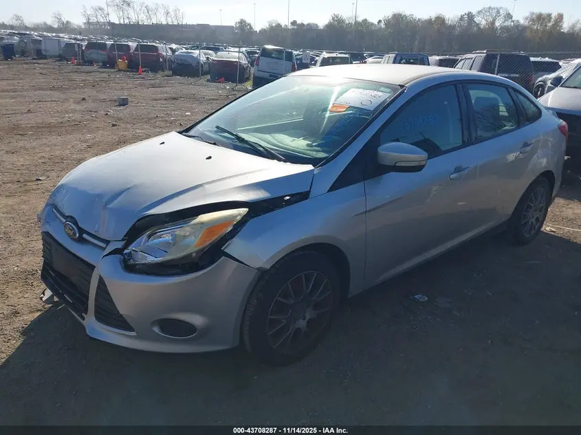 2013 FORD FOCUS SE