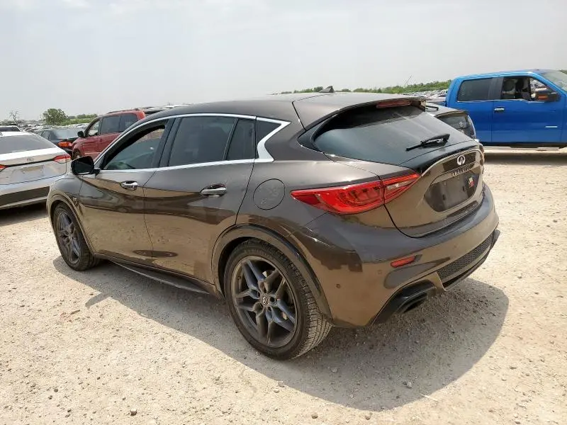 2017 INFINITI QX30 BASE  