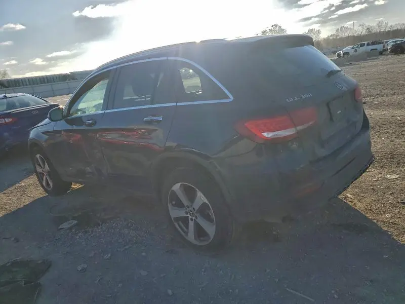 2018 MERCEDES-BENZ GLC 300  